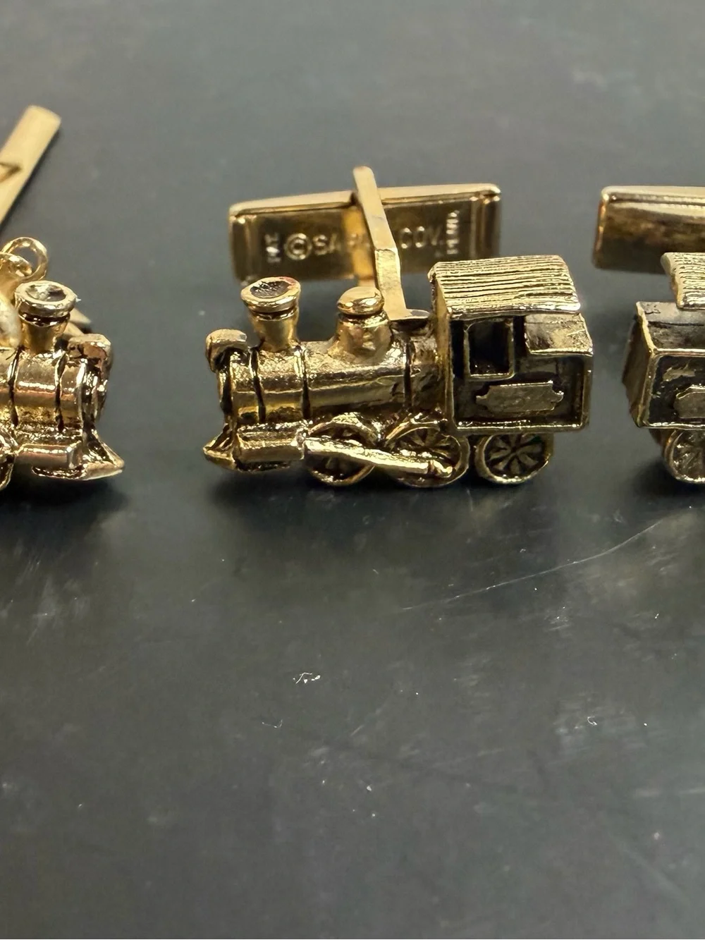 Gold Tone Train Engine Cuff Links and Tie Pin - Sarah Coventry Locomotive Suit